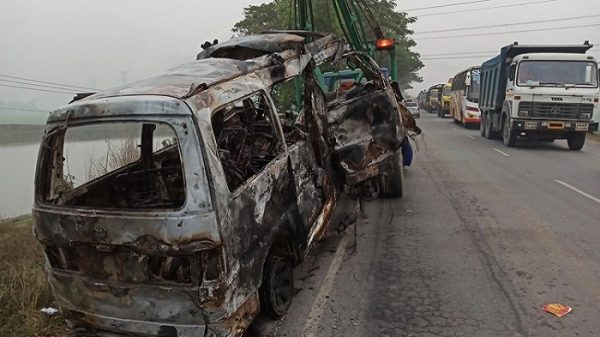 Bangladesh road mishaps kill 21